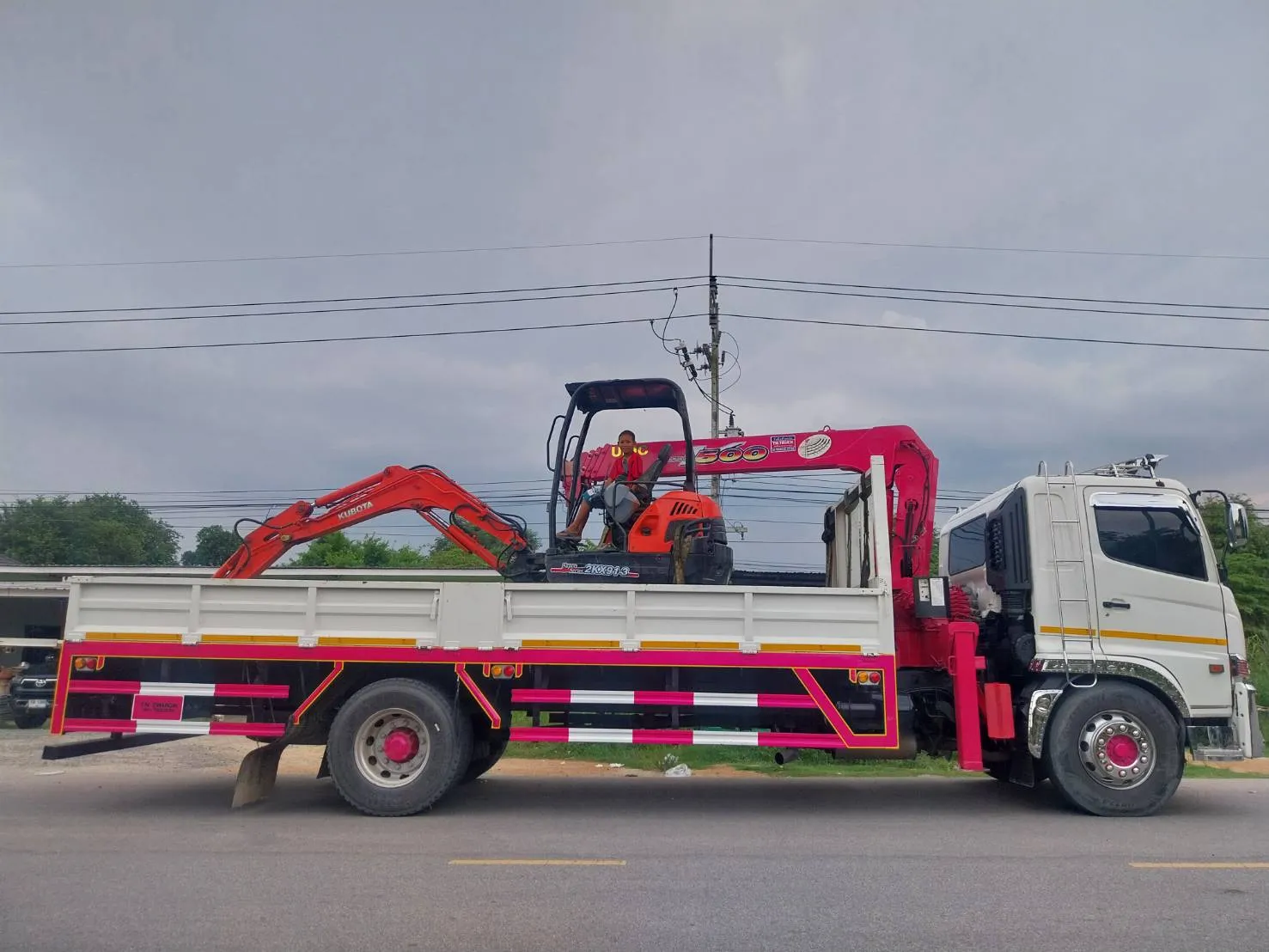 บริษัทเครน เฮี๊ยบ ราคาถูก